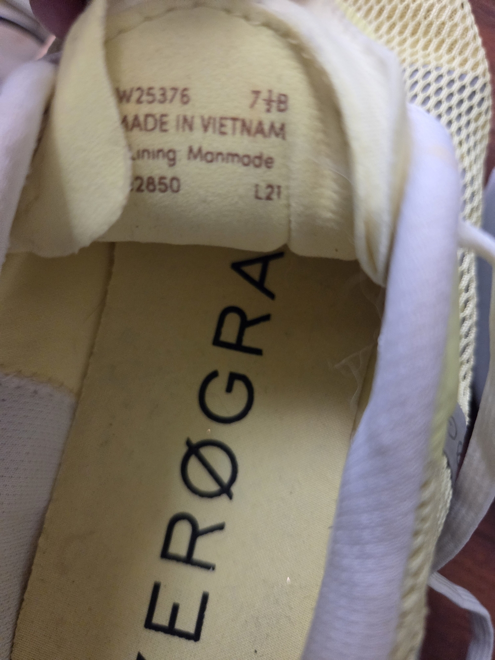 Cole Haan Pale Yellow Mesh Grand shoes - Picture 3 of 5